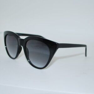 Banana Republic Sunglasses new Pouch